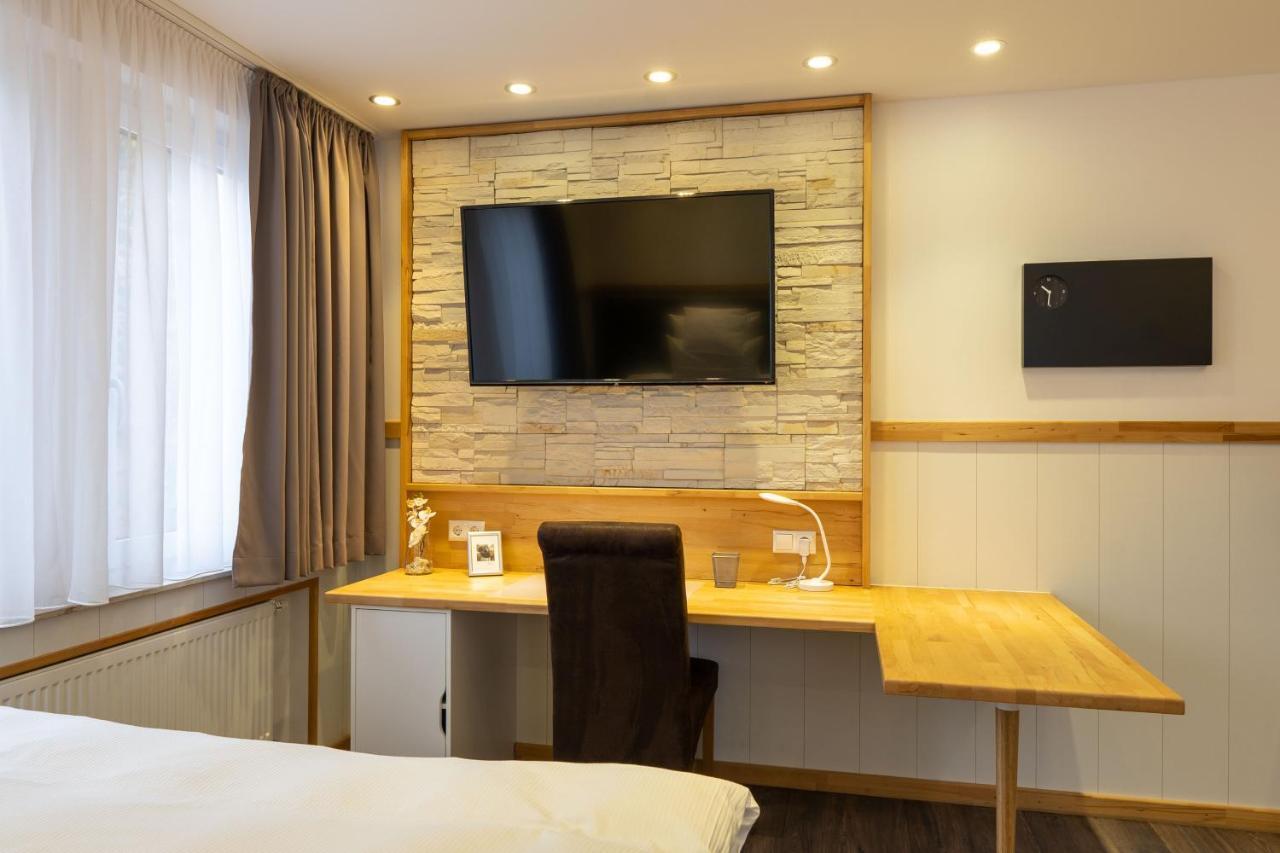 Hotel Post Mit Klimaanlage Neckarsulm Exteriör bild