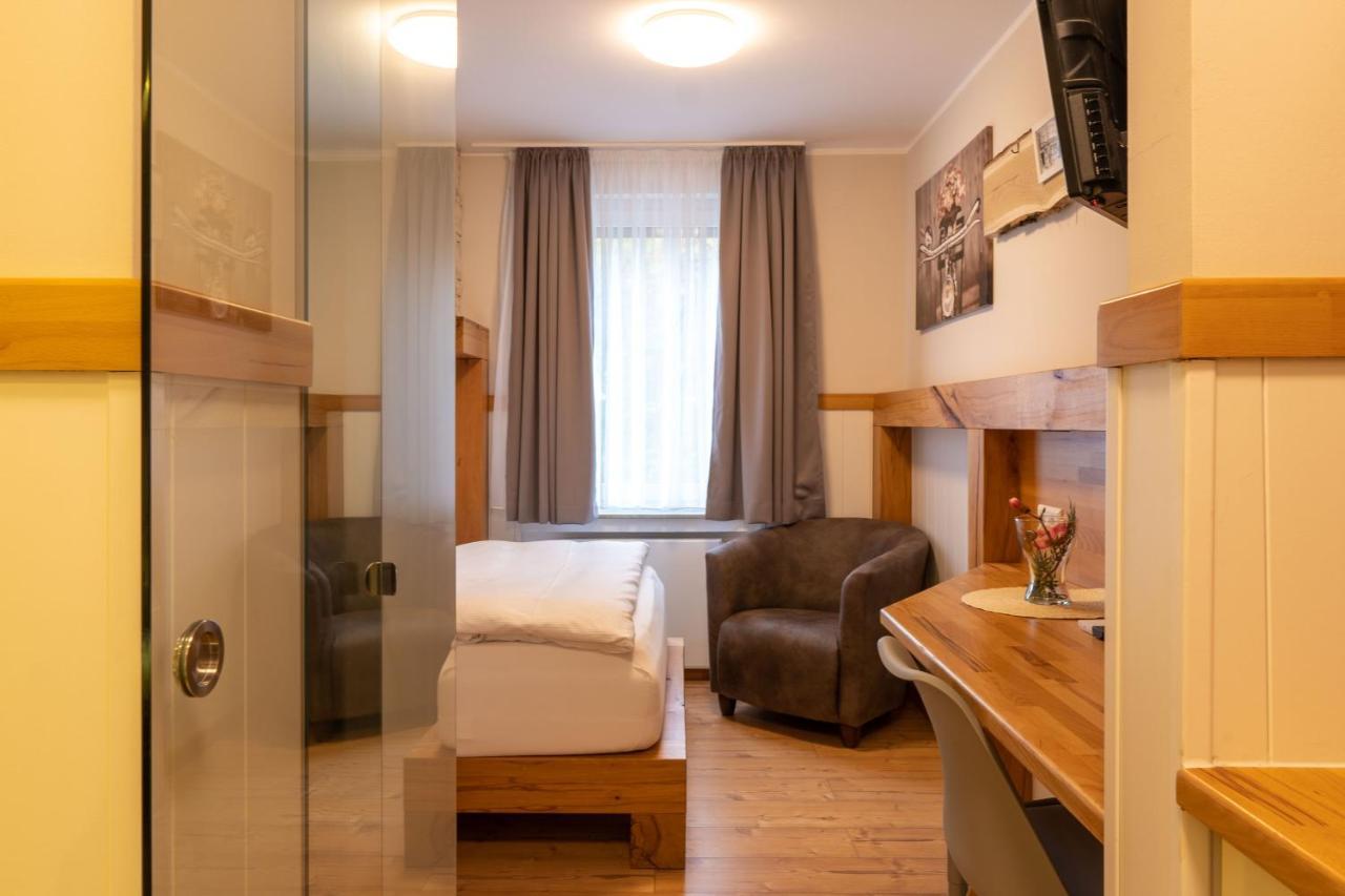 Hotel Post Mit Klimaanlage Neckarsulm Exteriör bild